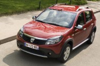 Teszt: Dacia Sandero Stepway 1,5 dCi 13