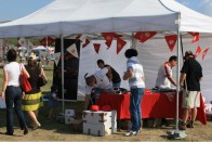 Alfa Romeo stand. Póló és bármi ami alfás.