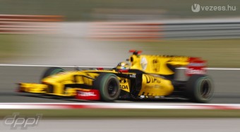F1: A Renault levadássza a Mercedest?