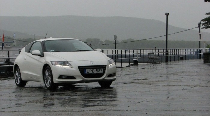 Vezettük a Honda új hibridautóját 6 | Vezess A Duna partján, szakadó esőben