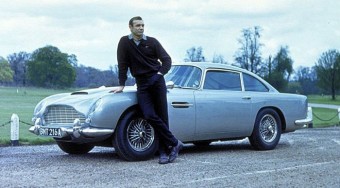 Eladó a világ leghíresebb autója