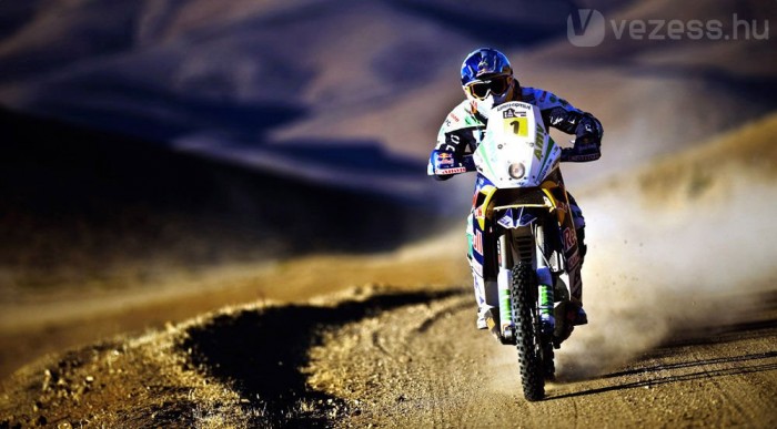 Újra indulnak magyarok a Dakaron 8 | Vezess A legjobb motorosok max 450-essel indulhatnak