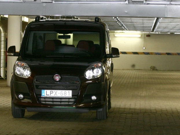 Nem ment át a garázsban lévő akadálypályán