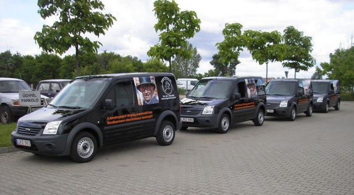 Autóra váltanak a kéményseprők 3