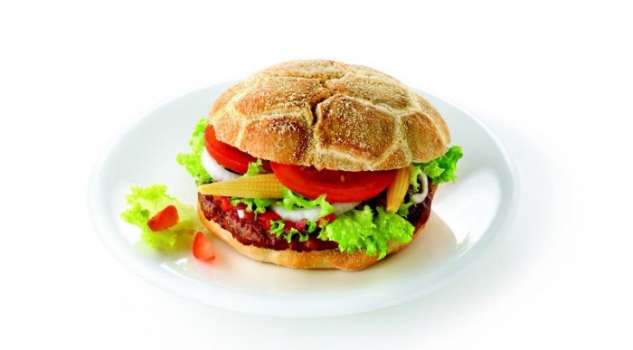 Foci-vb a benzinkúton is