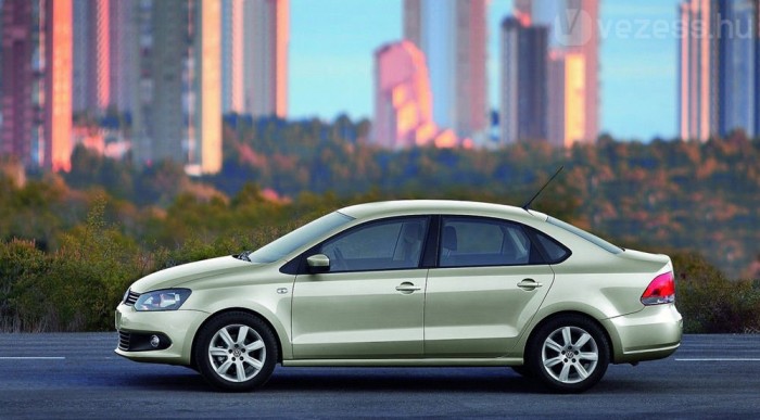 Itt az új Volkswagen családi autó 6 | Vezess Arányos forma