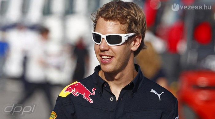 F1: 2015-ig betonoznák be Vettelt