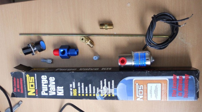 Egyszerű és olcsó nitróbeépítő-készlet tartozékai