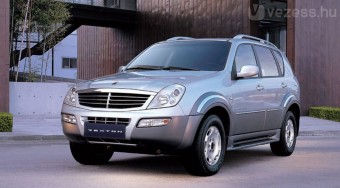 Terepjárógyárat venne a Renault