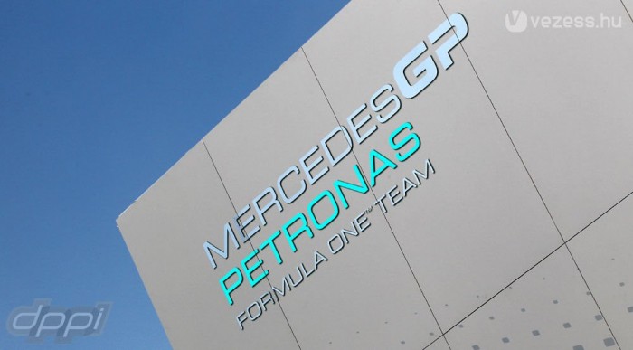 F1: Brawn nem osztogatná a motorokat