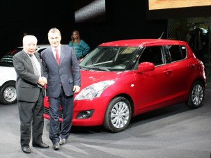 Orbán Viktor kipróbálta az új Suzukit