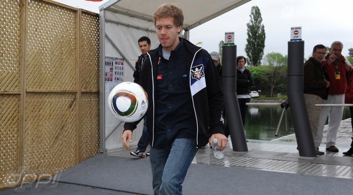 F1: Vettel nem tárgyal 2015-ről