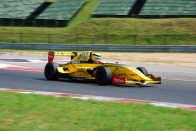 2:04-et nyomtam a Formula Renault-val, aztán lehalt