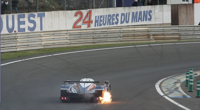 Lenyomta a lassú Audi a gyors Peugeot-t 9