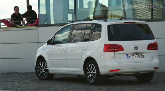 105 lóerős 1,6-os dízel váltja le az 1,9 PD TDI-t