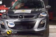 Nem szereti a gyalogosokat a Mazda CX-7 11