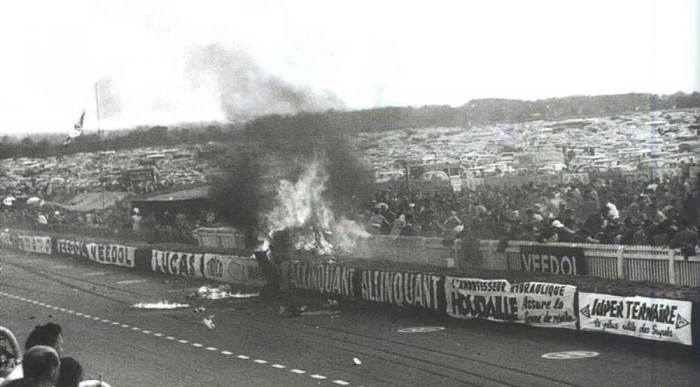 Mindenki túlélte Le Mans-t. Most… 4 | Vezess 1955-ben közel nyolcvanan haltak meg