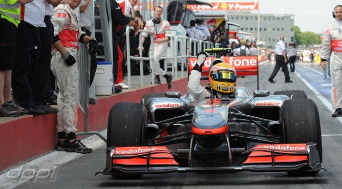 Hamilton nem éri be csak pontokkal