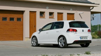 R-line: gyorsnak látszó Golf