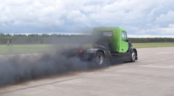 Sebességrekord kamionnal