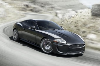 75 spéci modell a 75 éves Jaguártól