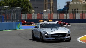 A Ferrari nagyon kiakadt