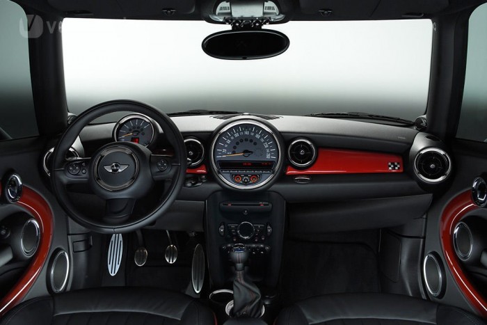 Megújult a MINI 6 | Vezess Megújult a MINI 6