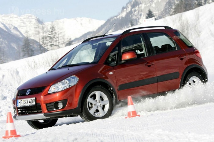 Az SX4 alapjaira épülne egy VW szabadidő-autó