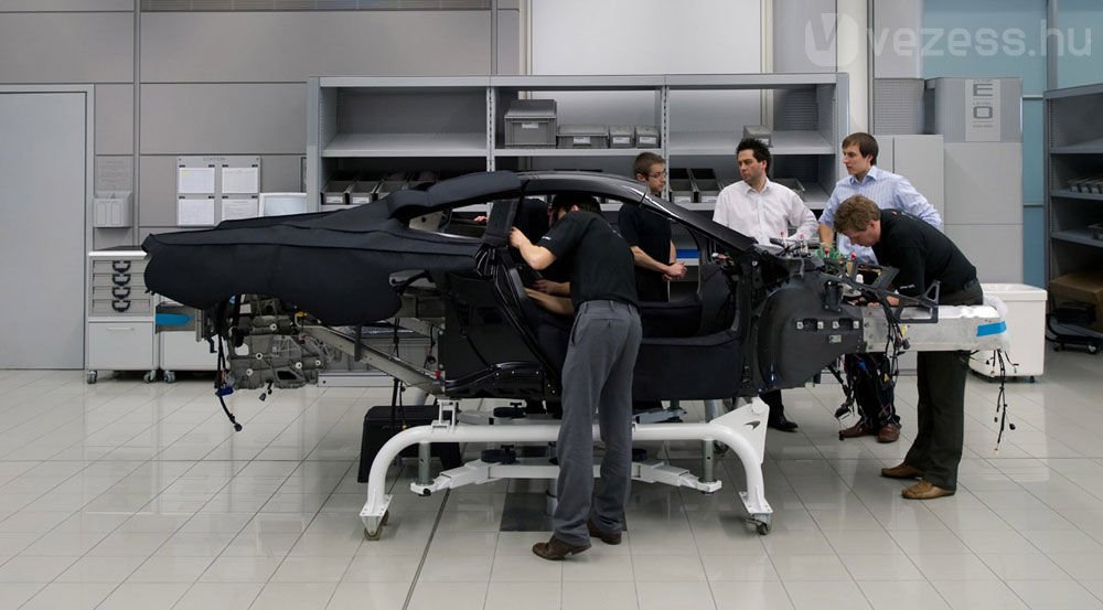 Két évre elkelt a McLaren sportkocsija 39