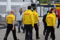 F1: A Pirelli megkezdte a gumitesztelést 8