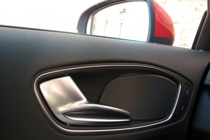 Bemutató: Audi A1 11 | Vezess Finom részlet a prémiumság hangsúlyozására