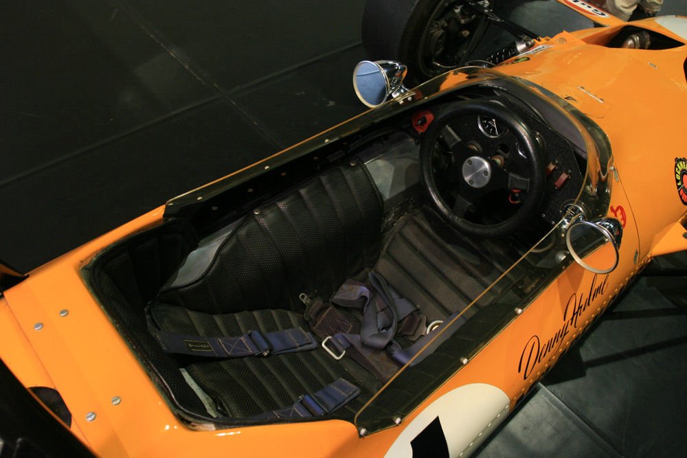 Denny Hulme 1967-ben volt világbajnok Brabhammel, előtte vezetett a McLarennek
