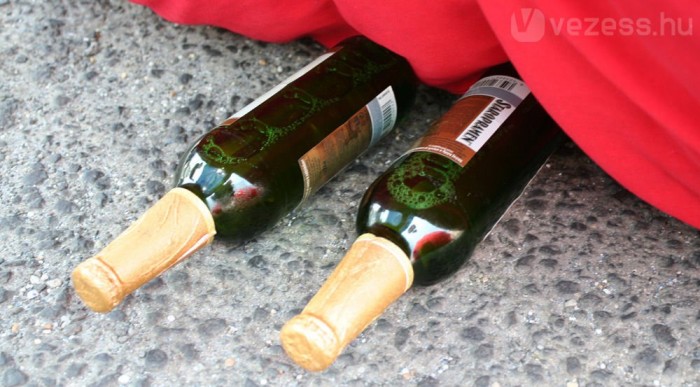 A babzsákfotel alatt hűvös marad a védőital