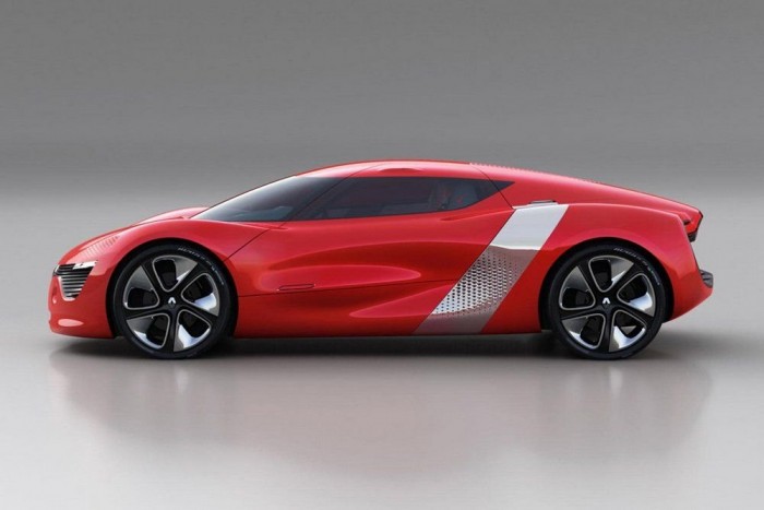 A végsebesség? 240? 260? 280? 320? Nem, nem. 180 km/h-nál letilt az elektronika