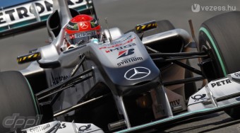 Schumacher tippelni sem tud