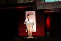 Katsunori Kojima, a Toyota Motor Manufacturing UK vezérigazgatója katonásan beszélt