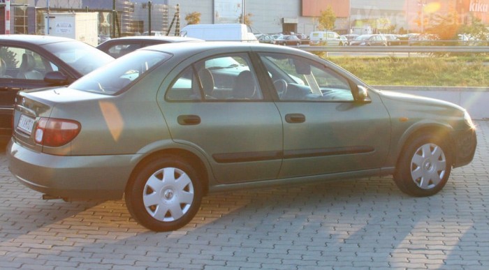 A lépcsőshátú tovább készült Japánban, mint az ötajtós, érdemes a korai darabokat keresni belőle