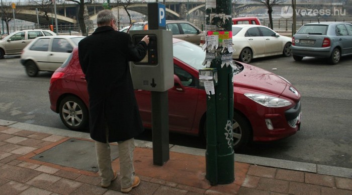 29 pont a közúti közlekedés szabályozására 16 | Vezess Fizetős helyen a következőt ne lehessen lehúzni, ha tart még a befizetett díj!
