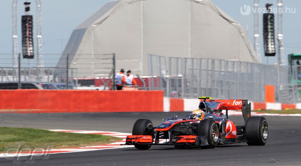 F1: A Red Bull uralja Silverstone-t 4