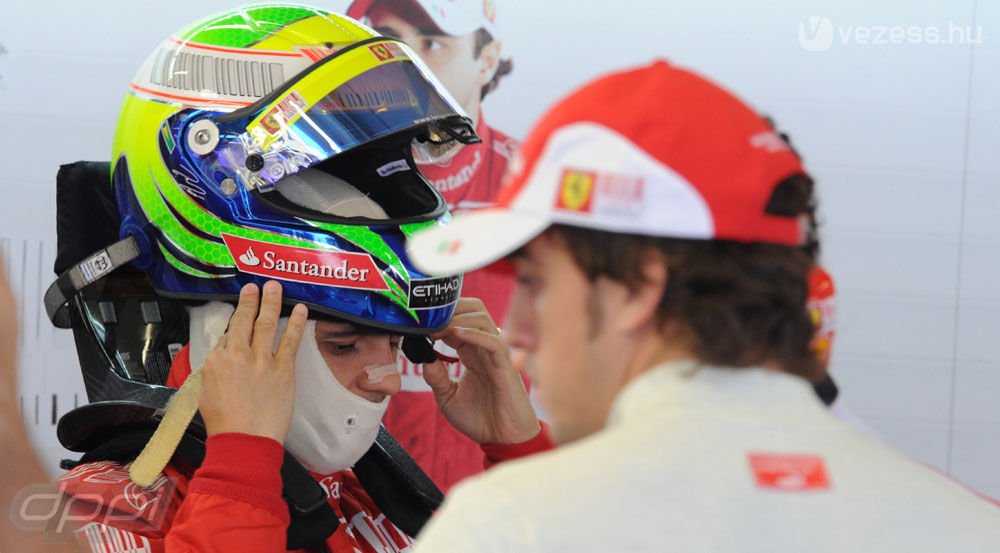 F1: Vettel az élen Silverstone-ban 6