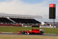 F1: Webber kiborult 61