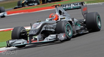 Magát okolja a csalódott Schumacher