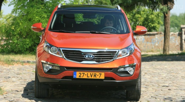 Zsolnán készül, ahol a Cee'd, a Hyundai ix35-tel egy soron