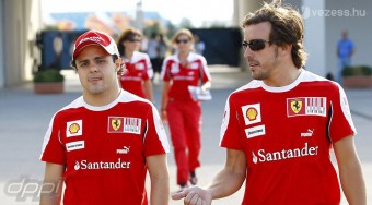 Massa elbeszélget Alonsóval