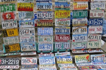 Reklám kerülhet a rendszámtáblákra