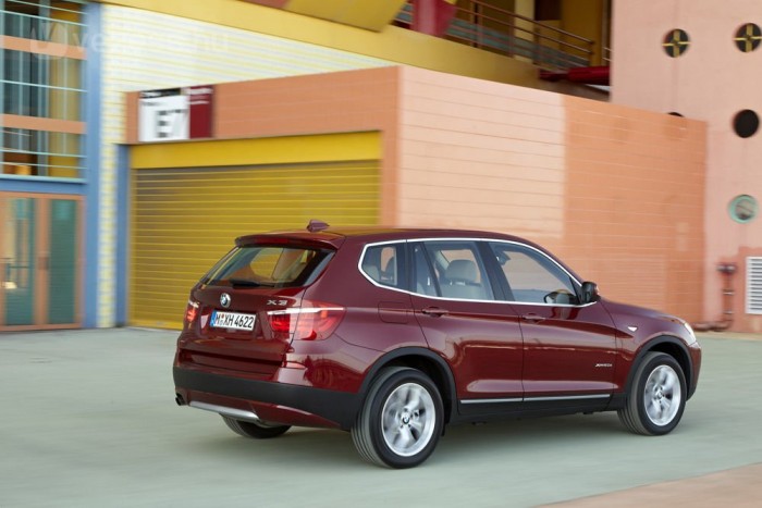 Megérkezett az új BMW X3 59 Megérkezett az új BMW X3 59