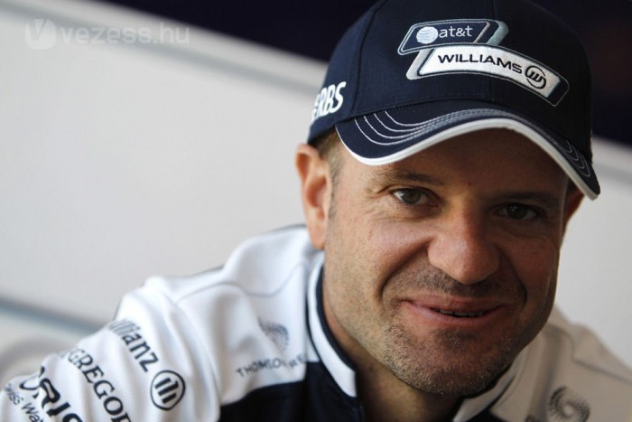 Barrichello lenyomta Schumachert, vagy kit