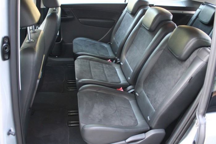 Új családi autó a Volkswagentől 11 | Vezess Magasabbak és kényelmesebbek a hátsó ülések