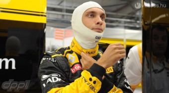 F1: Dobja az újoncot a Renault