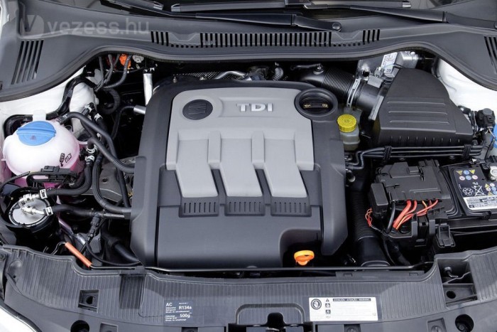 1,4 helyett 1,2-es motorral